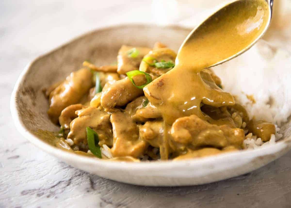Chinese Satay Chicken Stir Fry - This is the Chinese takeout version of satay! Chicken stir fried in a satay sauce, this is made from scratch and tastes incredible. And easy! www.recipetineats.com